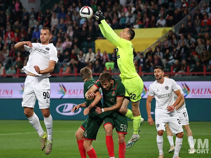 ФК Локомотив-ФК Акрон