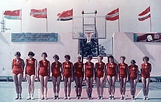 XXIX чемпионат СССР (женщины), 1962 год. Новая тема: как закрыть «высокого»