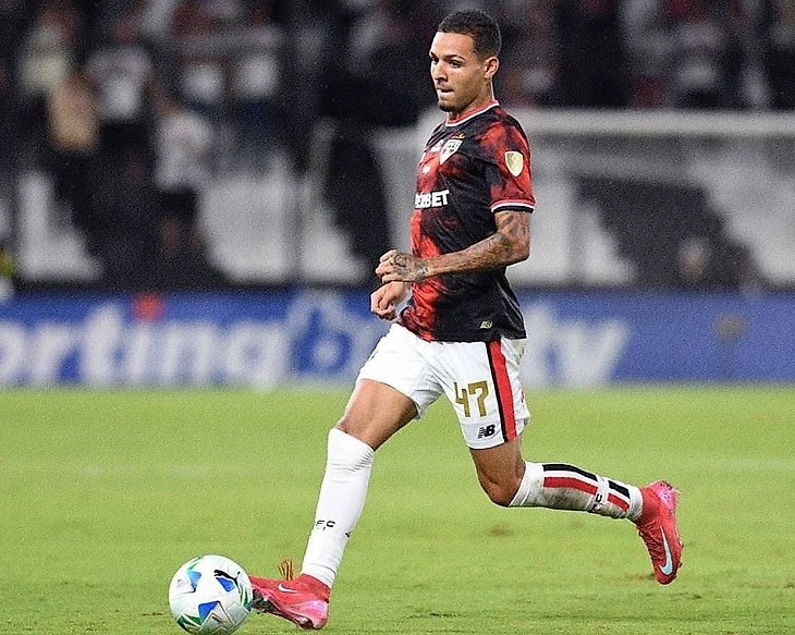 Источник: ЦСКА близок к покупке полузащитника бразильского "Сан-Паулу"