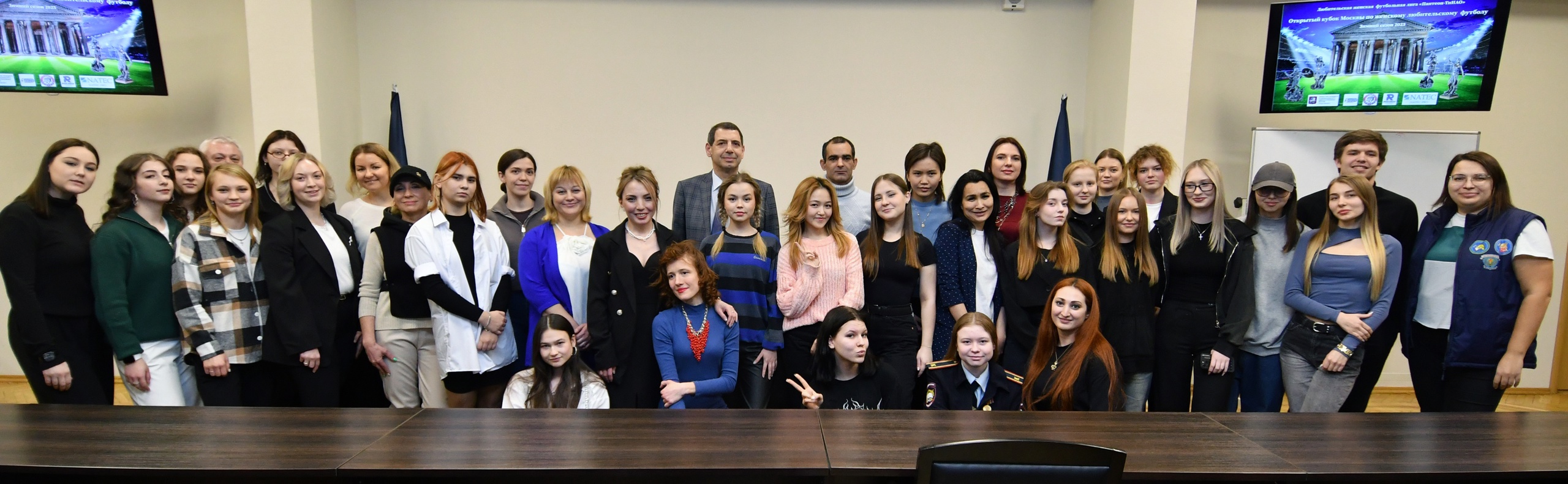 женский футбол, любительский футбол, любительский спорт