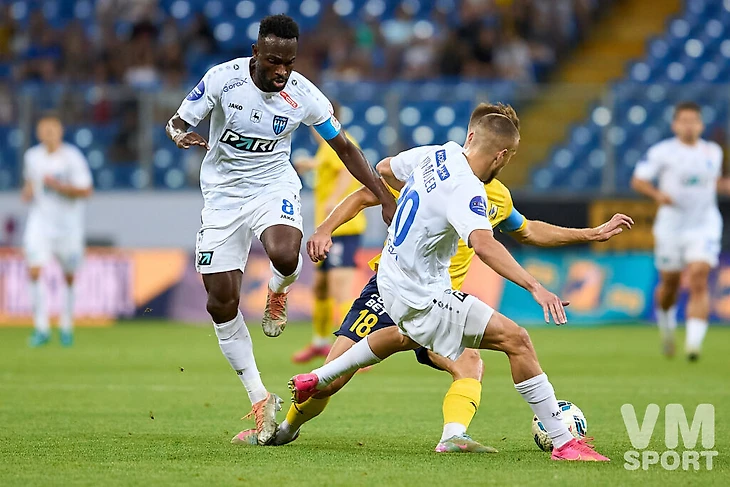 ФК Ростов-ФК Пари НН