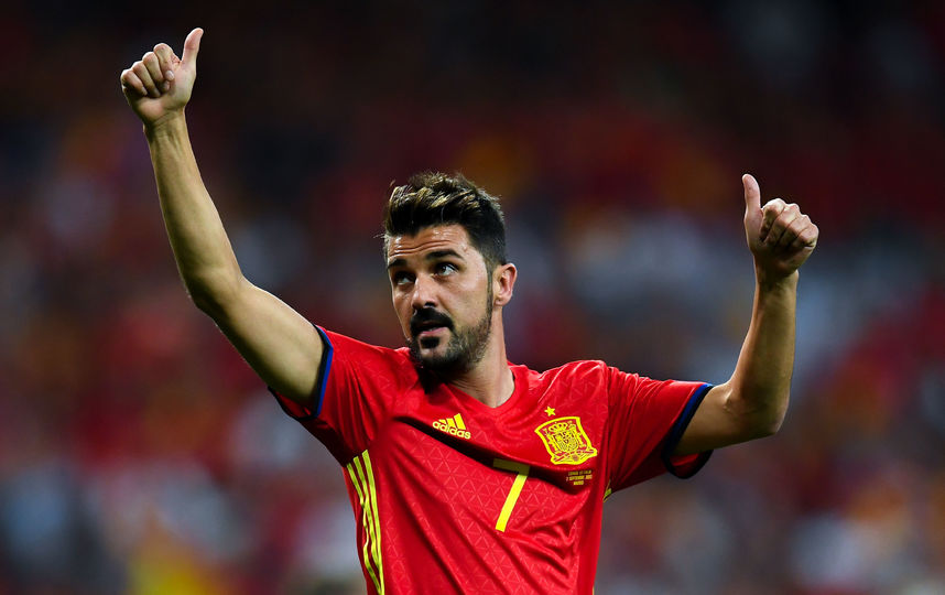 Тест: Наставники Давида Вильи. Вспомните всех, кто тренировал игрока?